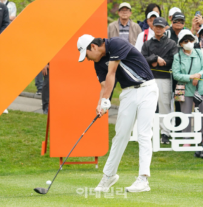 [포토] 김민수, 국대의 파워로