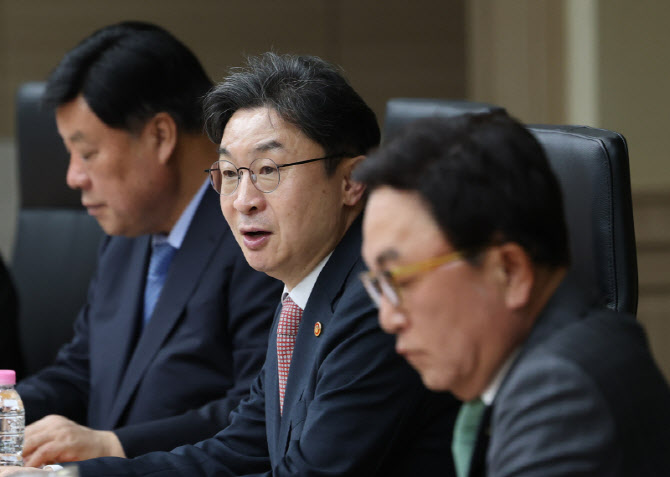 국민참여형 국민성장펀드 이달 출격…연 6% 수익·손실보전 ‘눈길’