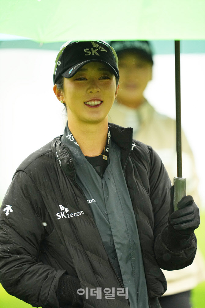 [포토]김재희,너무 추워요