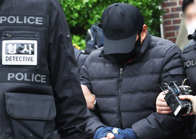 박왕열 마약 공급책 '청담사장' 구속…법원 "도주 우려"