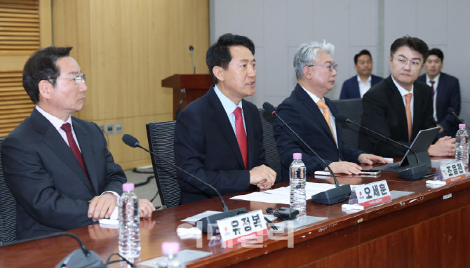 [포토]'발언하는 오세훈 서울시장 후보'