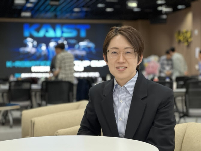 “피지컬 AI 승부처는 ‘클린 데이터’…로봇 경쟁 판 바뀐다”