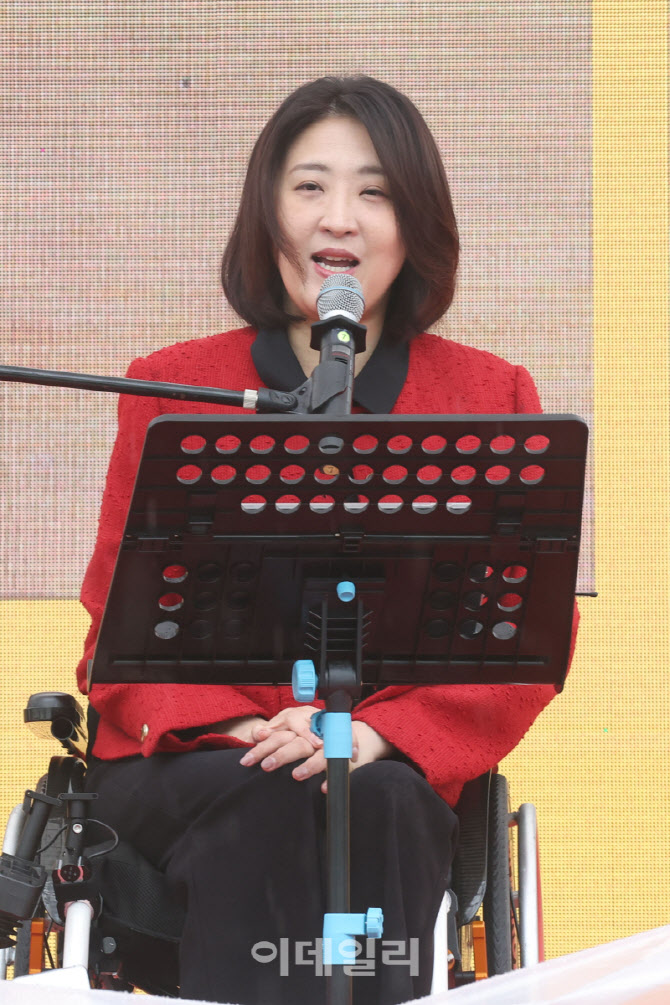 "형수 욕설의 재현"…국힘, 李대통령 '비읍시옷' 발언 직격