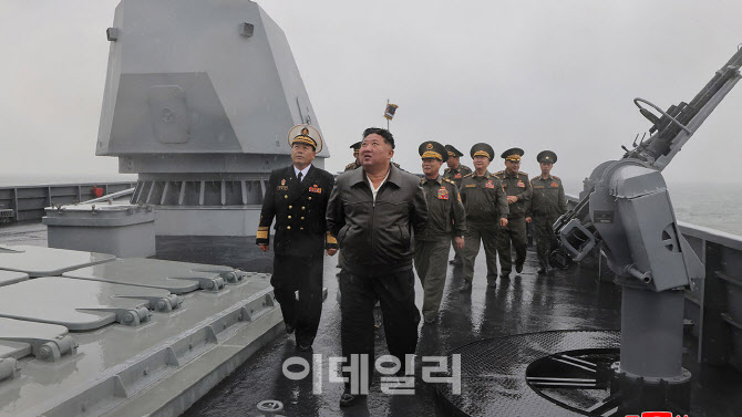 북한, 서울도 사정권 들어가는 '신형 자주포' 연내 배치한다(종합)