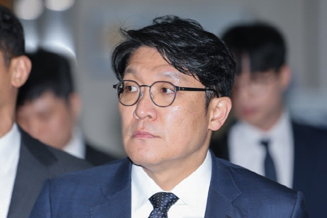 김상민, 2심 징역형 집행유예…'김건희 그림 청탁' 무죄→유죄