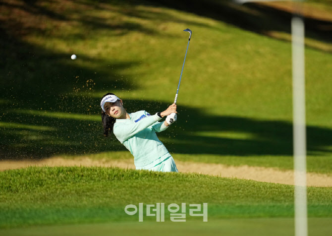 [포토]홍예은,정교한 벙커샷