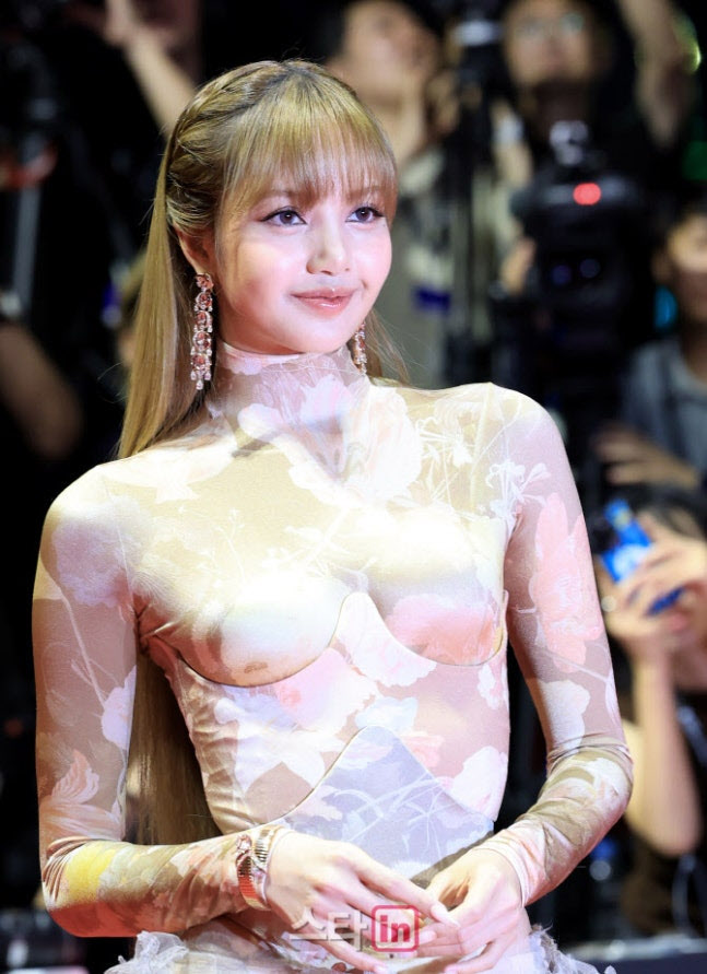 블랙핑크 리사, 북중미 월드컵 개막식 무대 오른다
