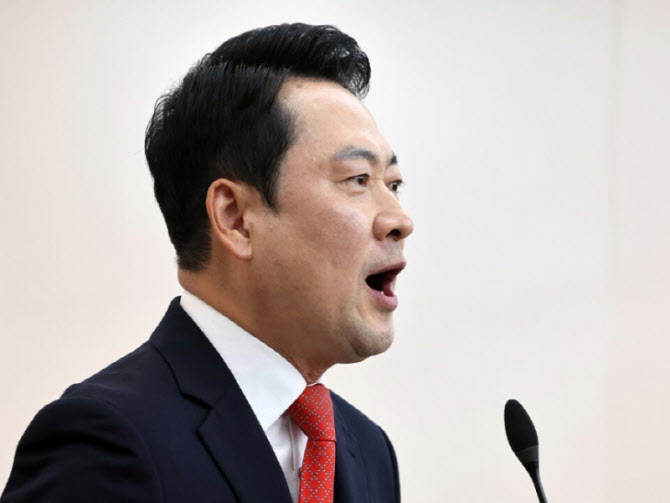 장동혁 “노모에 ‘공소취소’ 뜻 물었더니…‘나 무시하냐’며 역정”