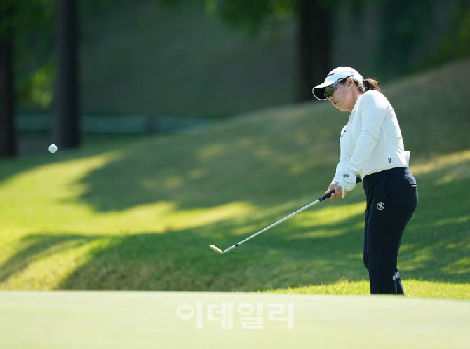 [포토]조정민,노련한 어프로치