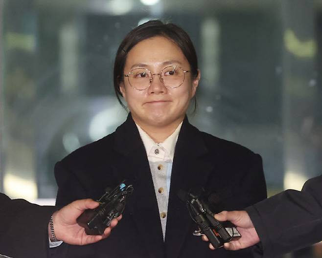 박나래, 전 매니저 갑질 의혹 추가 조사…5월 중 3차 소환