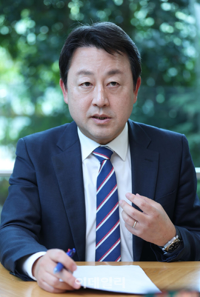 김용남 "인위적 단일화 정략적…與 스펙트럼 넓히는 게 내 역할"(종합)