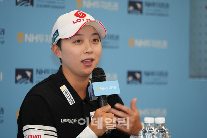 [포토]김효주,올 시즌 상승세 이어가야죠
