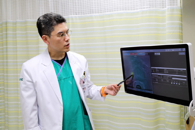 이대비뇨기병원, 국소마취 경회음부 MRI 융합 조직검사 도입으로 전립선암 진단 혁신