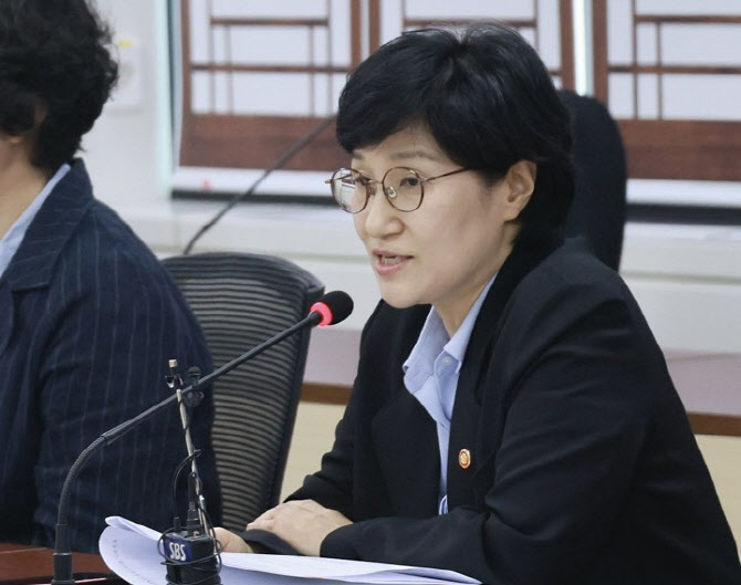 원민경, APEC 무대서 '성평등 AI·돌봄경제' 정책 알린다