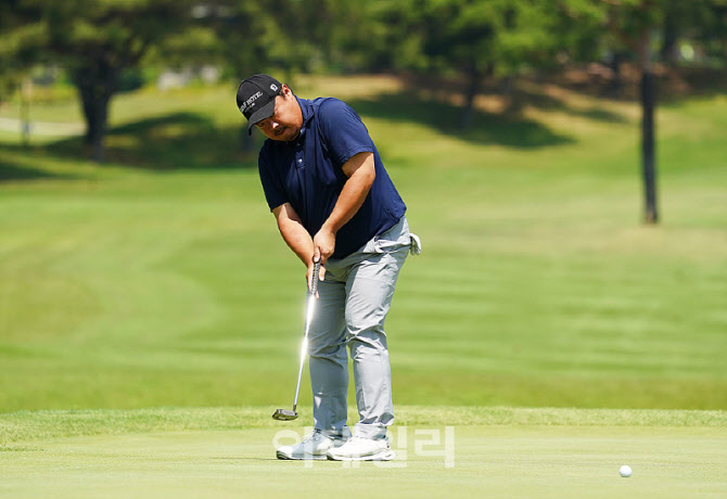 [포토] 유송규, 빛나는 터치로