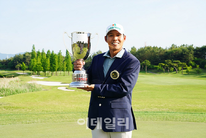 [포토] 문도엽, 경북오픈 재패