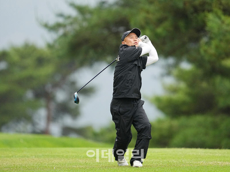 [포토]김정수,불안정한 피니시