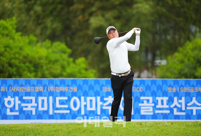 [포토]동정운,노련한 첫 티샷