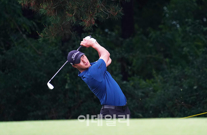 [포토] 김용태, 걷어 올린다