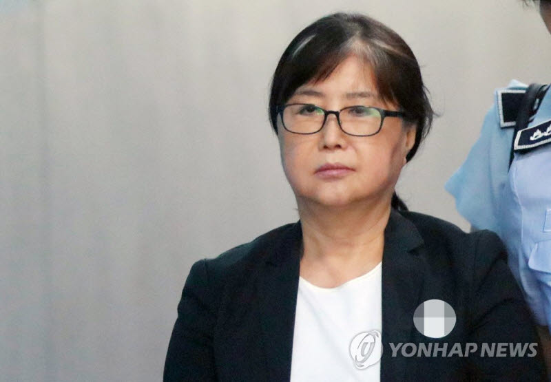 '국정농단' 최서원, 건강 악화로 3개월 형집행정지