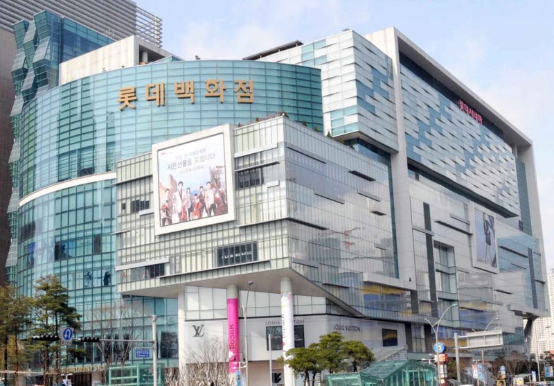 ‘천장 낙하 사고’ 롯데백화점 센텀시티점, 3일 영업재개