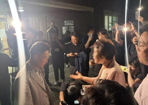 대기표 배부한 잠실7동 제2투표소, 22시까지 투표 연장한다[6월 선거]