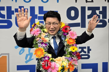 [6월 선거] 김원기 의정부시장 당선인 "시민 삶 바꾸는 실질적 변화로 보답"