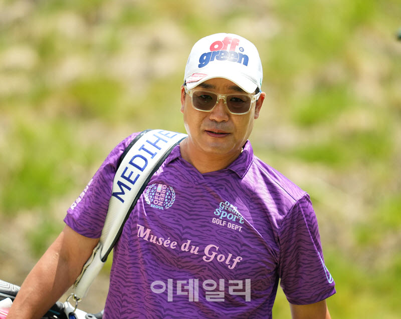 [포토]진성용,차분하게 입장해요