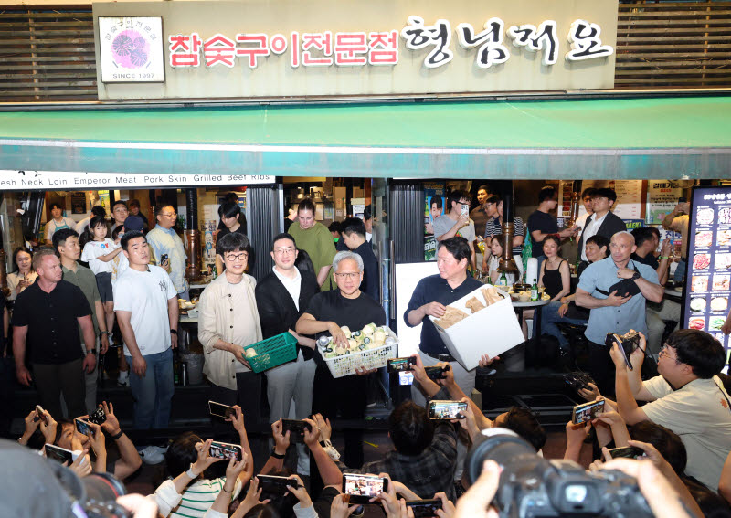 [포토]'형님 저요'에서 시작된 AI 동맹