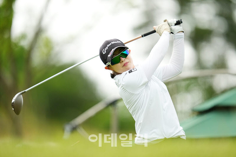 [포토]김효문,비거리 보다 정확도 높은 티샷