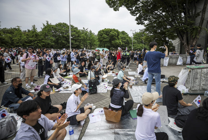 “민주주의 꽃이라 가르쳤는데”…교총, 지방선거 규탄 성명