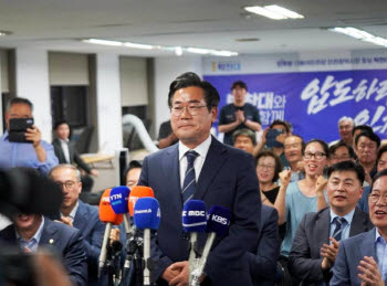 박찬대 당선인 공약검토 요구…인천시 공무원 주말 근무  논란