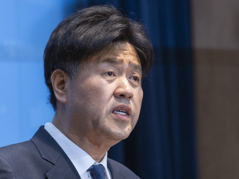 '김용 재판 위조증거 사용' 이재명 캠프 관계자 1심 벌금형