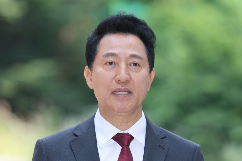 오세훈 '명태균 여론조사 대납 혐의' 재판 재개…"악질적 특검" 주장