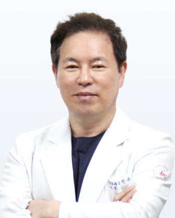 다리 저림의 원인...척추 추간공 협착증