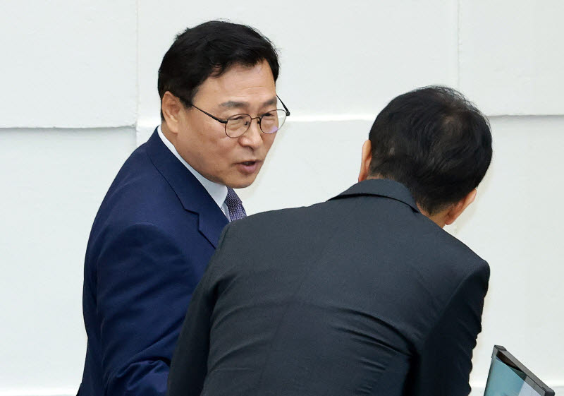 [포토]인사 나누는 오세훈-정근식