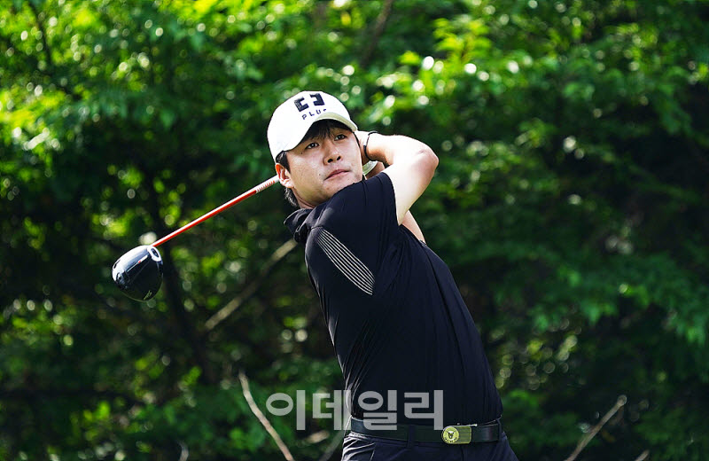 [포토] 김민규, 전 소속사 대회 참가한 의리남