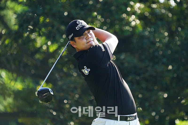 [포토] 장유빈, 호쾌한 샷으로 부활을 알린다