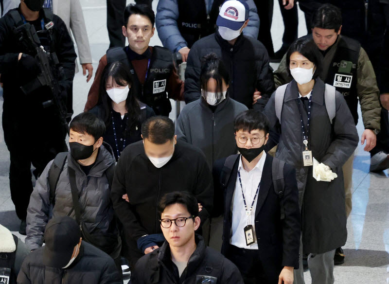 '범죄 이용' SNS 계정 막자…리딩방·로맨스스캠 피해 확 줄었다