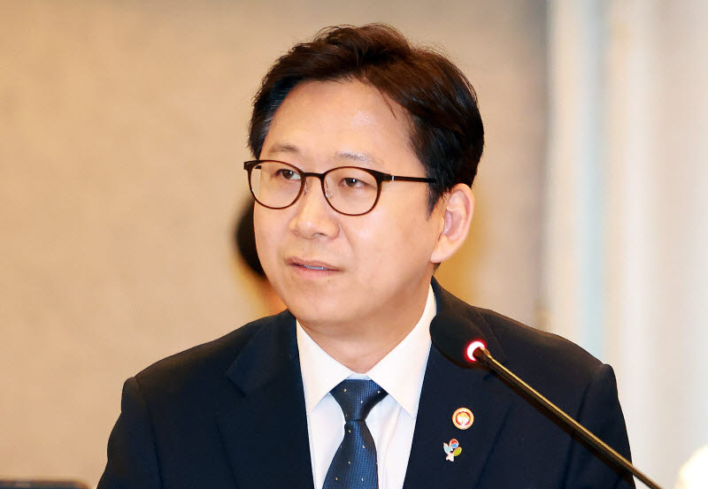 [포토]국가전략기술 NEXT 프로젝트 추진대회에서 인사말하는 배경훈 부총리