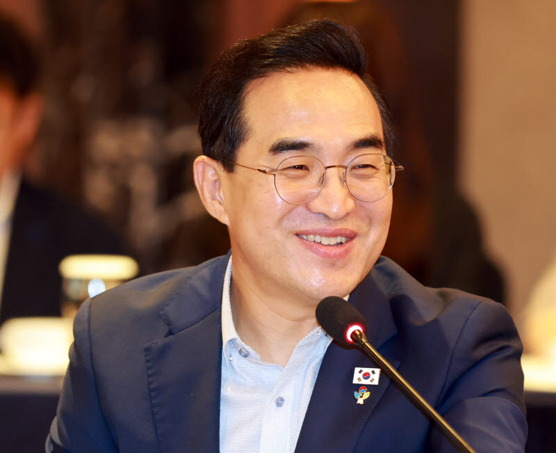 [포토]국가전략기술 NEXT 프로젝트 추진대회에서 인사말하는 박홍근 장관