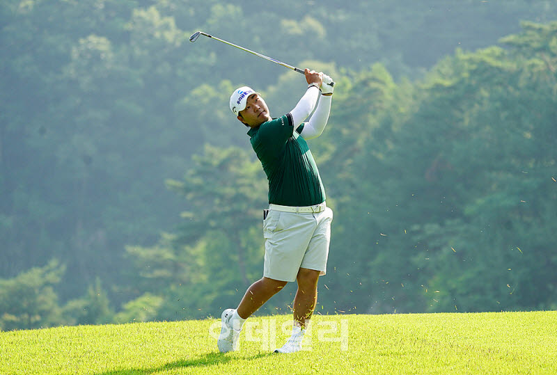 [포토] 문동현, 제네시스 포인트 1위의 샷
