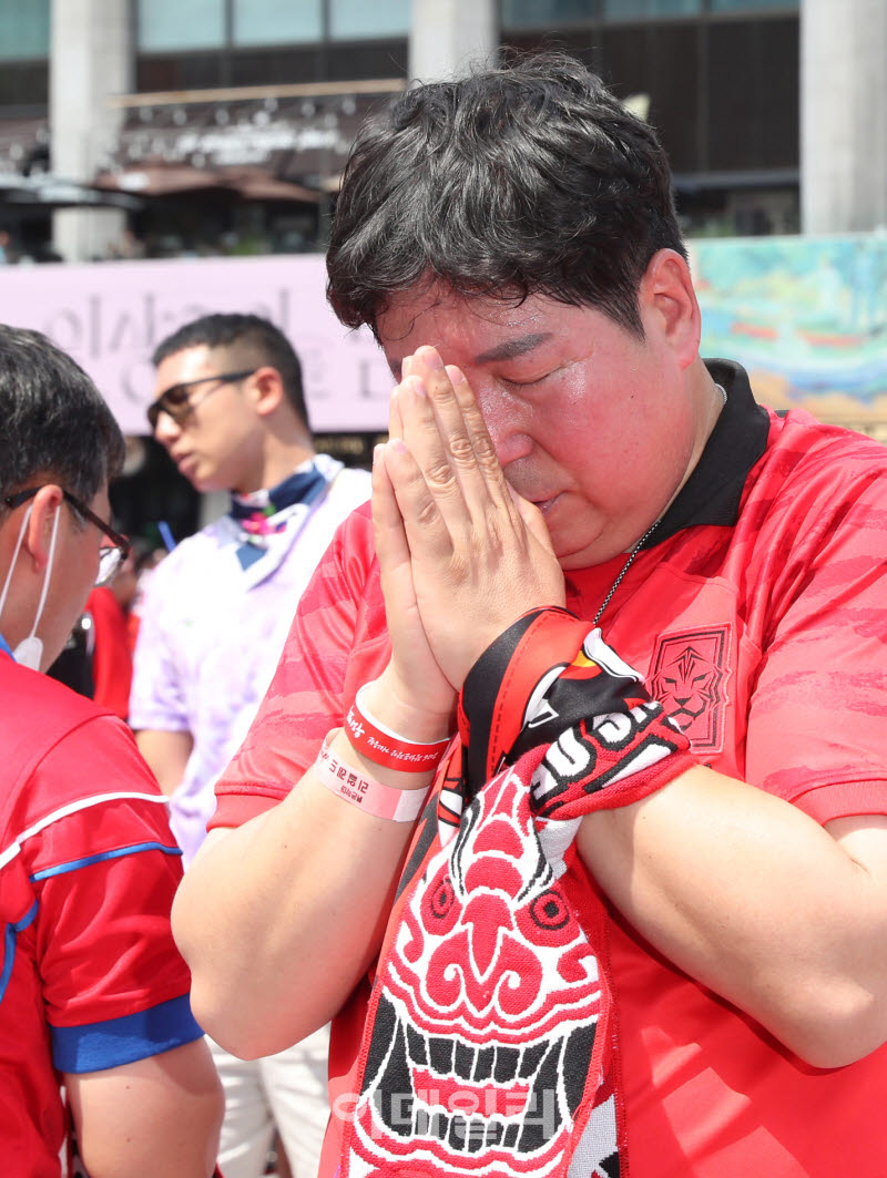 [포토] 한국-멕시코 축구 승리 기원 기도