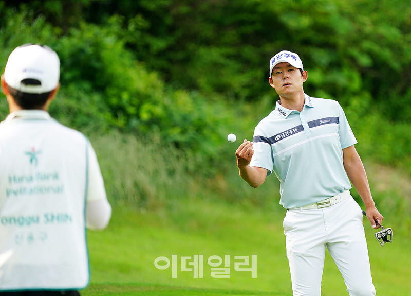 [포토] 신용구, 볼 토스