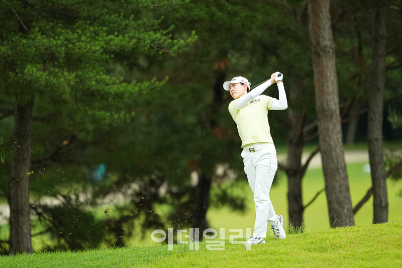 [포토]이정민,기술적인 아이언샷