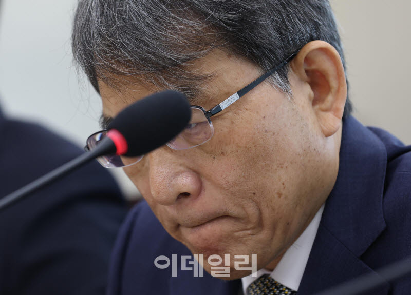 [포토]'표정 굳은 노태악 전 중앙선관위원장'