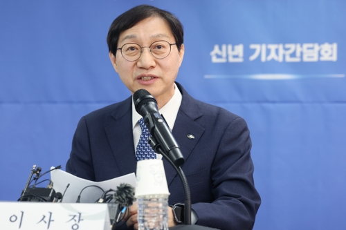 국민연금 이사장 “500조 퇴직연금 시장 참여…독점 우려는 ‘기우’”