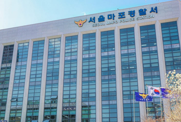 3억 원대 슈퍼카 몰다 '쾅'…운전자는 음주 상태
