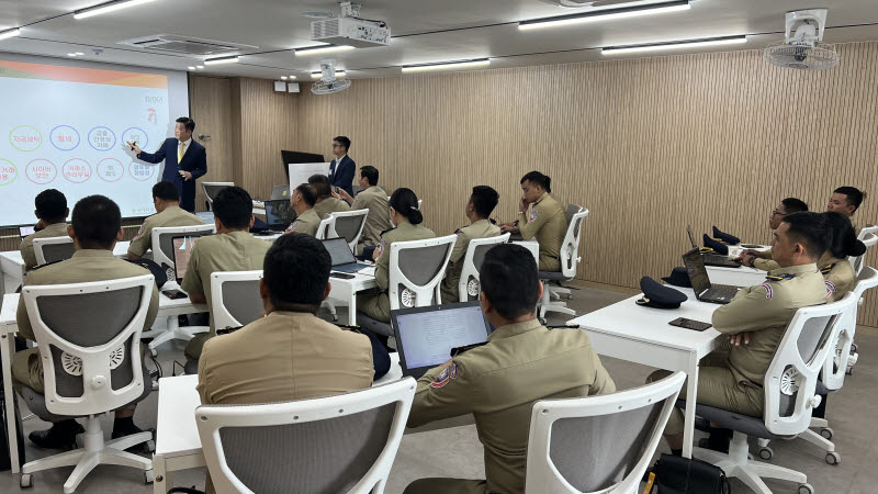 닥사, 캄보디아 사이버수사 경찰에 韓 가상자산 범죄 대응 노하우 전수