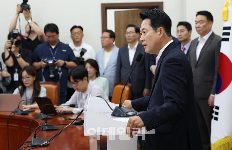 [포토]'현안 관련 기자회견 하는 장동혁'